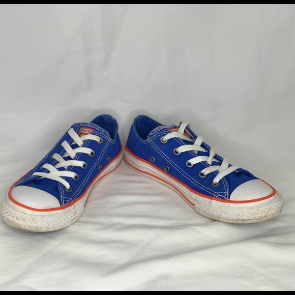 Chuck Taylor All-Star Low - Youth Size 1 - Picture 5 of 6